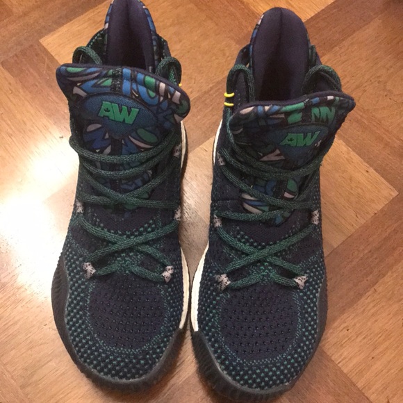 Adidas basketball shoes - Picture 2 of 8